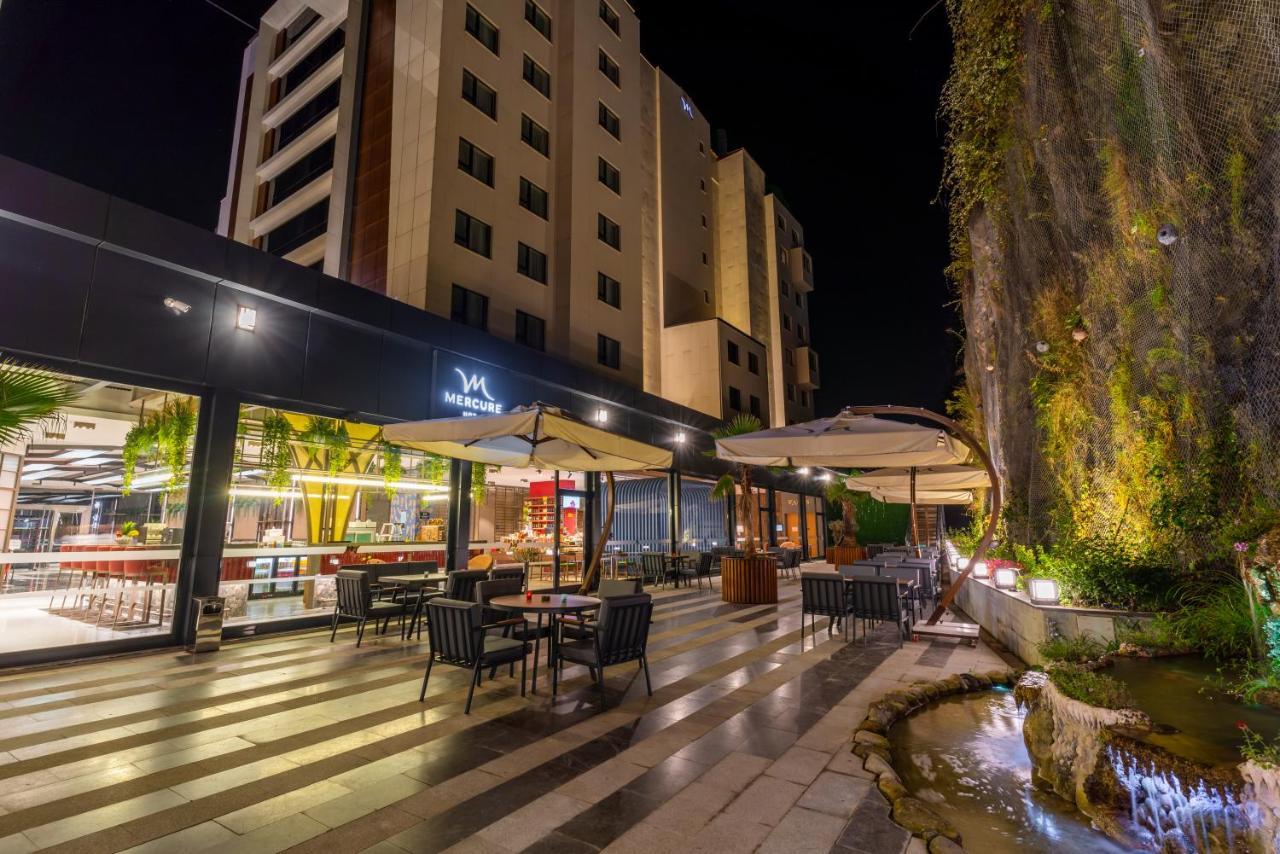 Mercure Trabzon Hotel ภายนอก รูปภาพ The hotel's restaurant